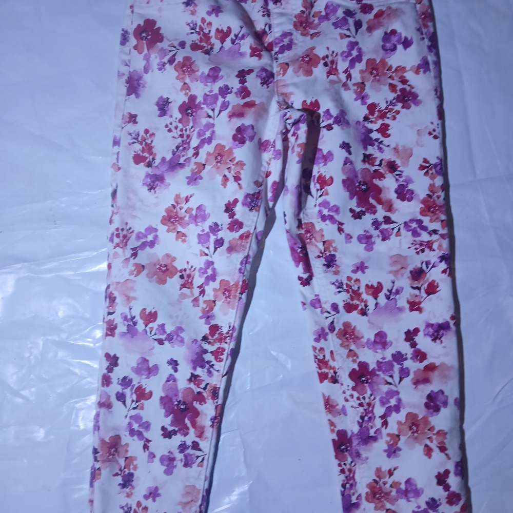 Jordache White Skinny Pants | Pink & Purple Floral Print | Size S | Like New